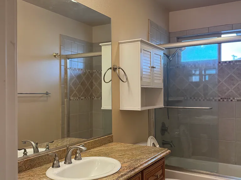 88 N Roosevelt Ave #4 — Photo 9