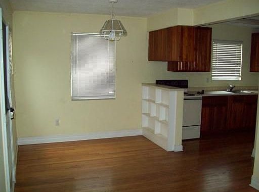 4th image of 520 N C St