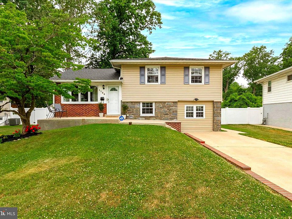 1125 Brookwood Ln, Secane, PA 19018 | Zillow