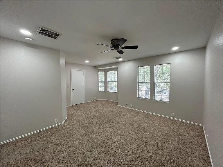 16851 Pine Castle Dr — Photo 15