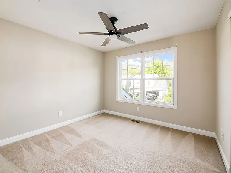 8865 Sweetshade Dr — Photo 38