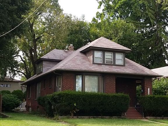 2nd image of 12206 Longwood Dr