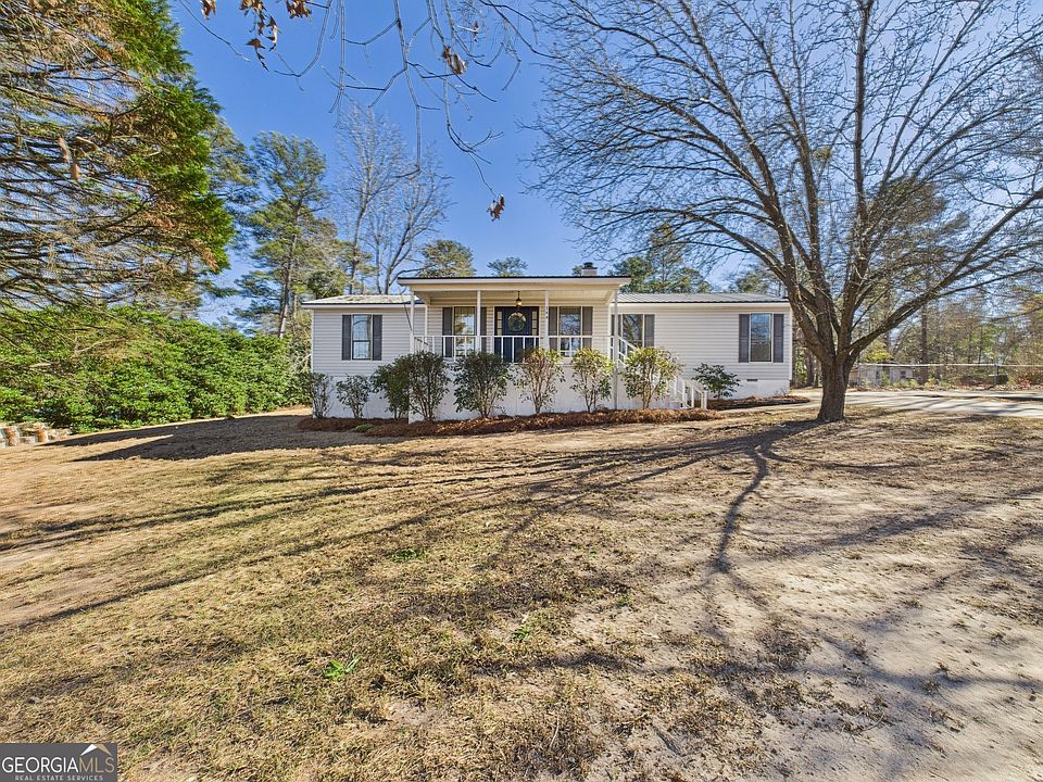 1st image of 144 Graystone Cir