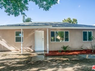 17605 Runnymede St, Van Nuys, CA 91406