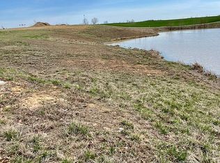 6005 Monarch Xing, Waterloo, IL 62298