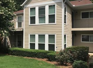 3400 Lake Pointe Cir, Roswell, GA 30075