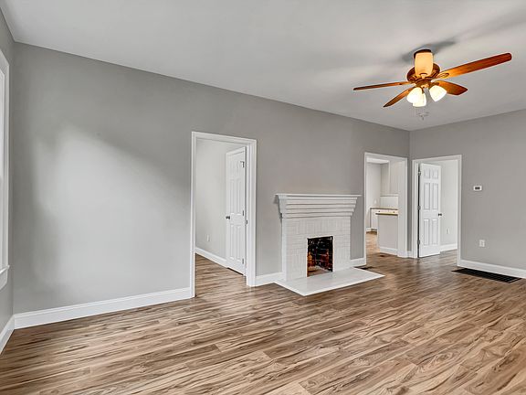 5th image of 1113 Melbourne Ave