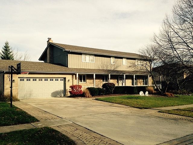 1st image of 18901 Meadow Creek Dr