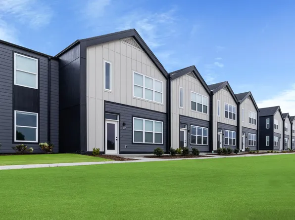 IVY Townhomes, 9377 S Breakwater Blvd #7-106, Oak Creek, WI 53154