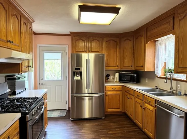 5420 State Highway 147 N #N, Center, TX 75935