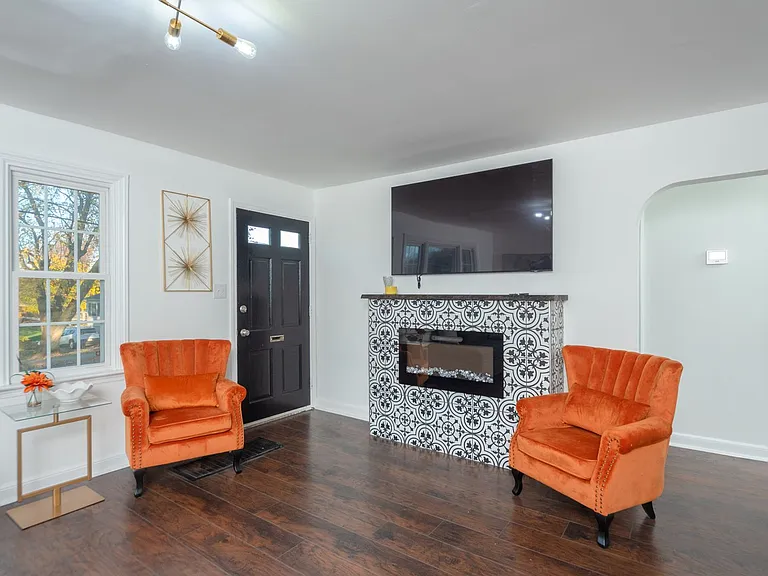 7 Circle Rd — Photo 16
