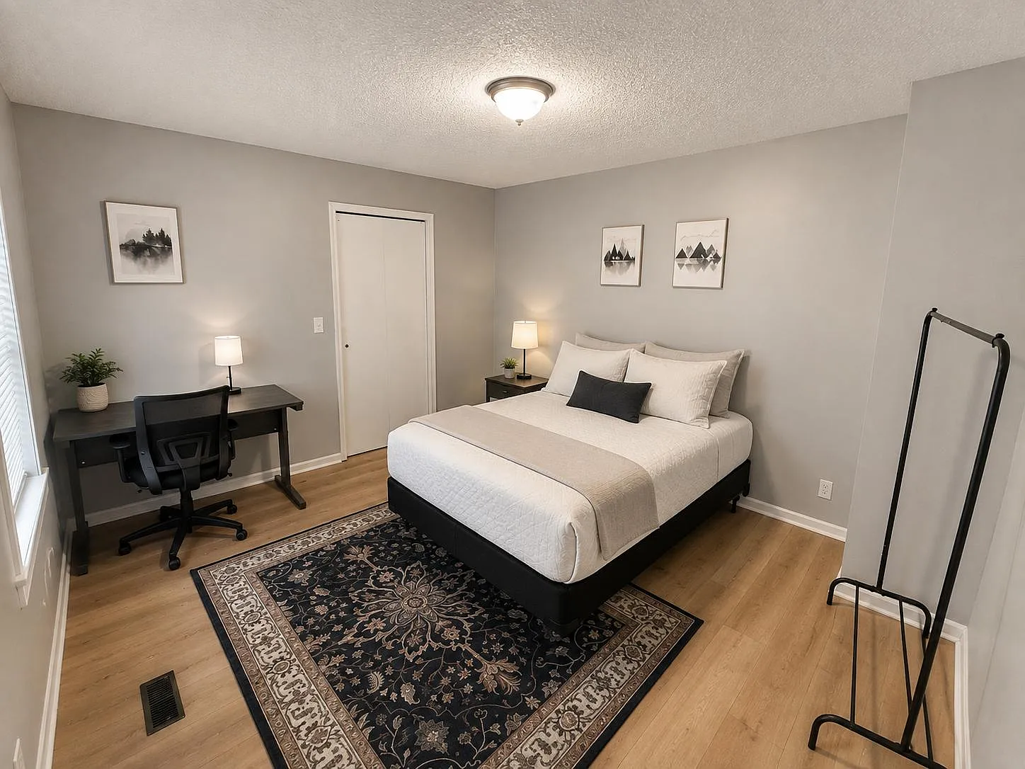 4 bed, 2.5 bath, 2859 sqft, $672 — Photo 1