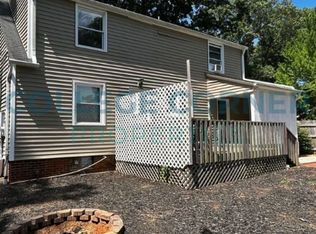1253 Brookwood Dr, Winston Salem, NC 27106