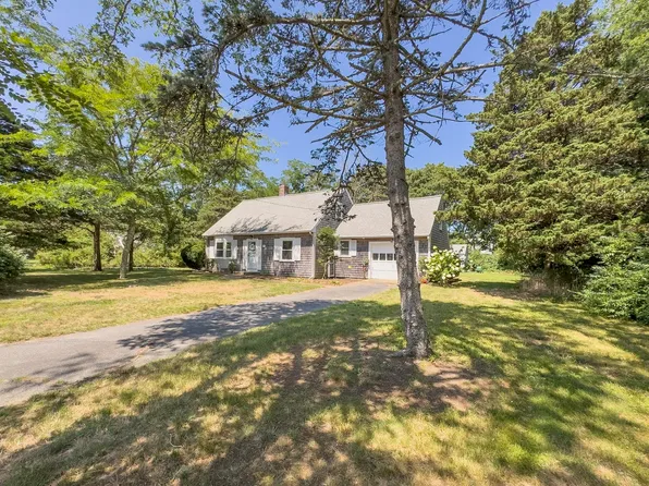 35 Meadow Drive, Eastham, MA 02642