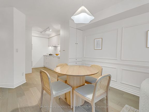 5th image of 1 Ripley Ave #302
