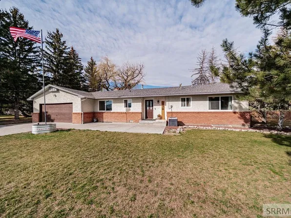750 S Milton Ave, Shelley, ID 83274