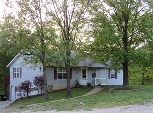 10307 Baker Rd, Henley, MO 65040