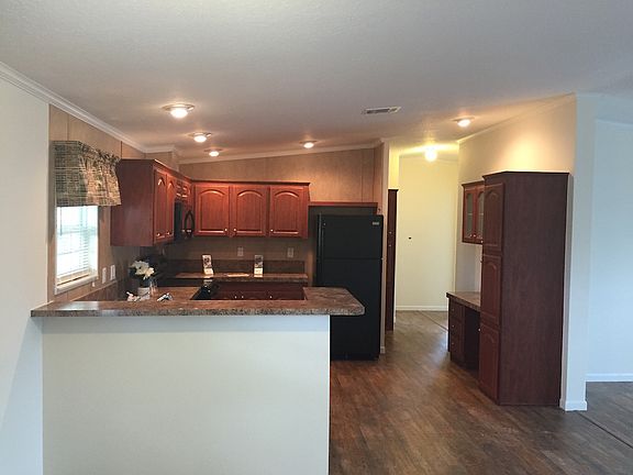 3rd image of 4041 Roberts Way #3
