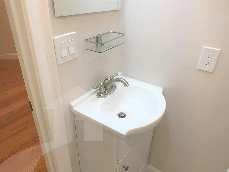 63 Temple St #1 — Photo 13