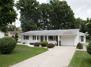 128 Forest Ct, Defiance, OH 43512