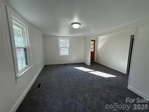 Building Photo - 4540 McAlpine Ave