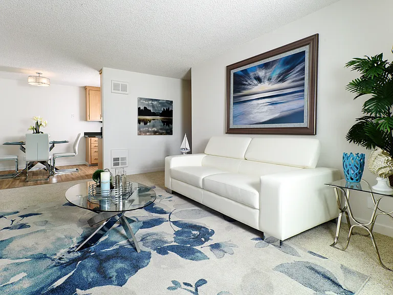 Oceanview — Photo 8