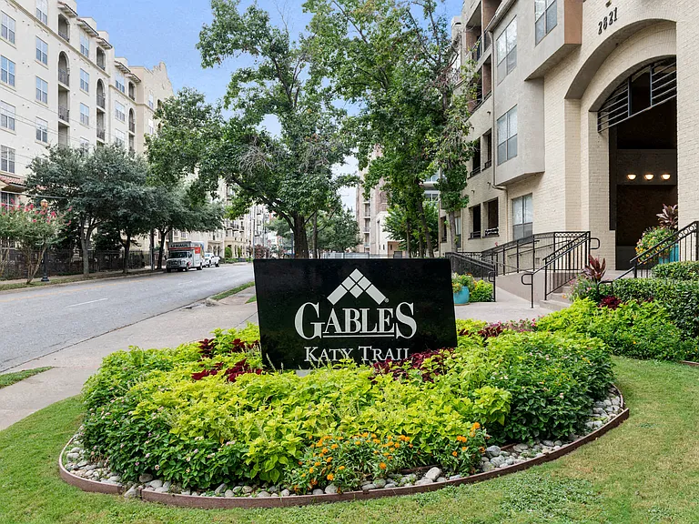 Gables Katy Trail — Photo 16