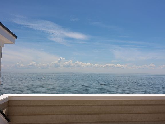 2101 Fairfield Beach Road