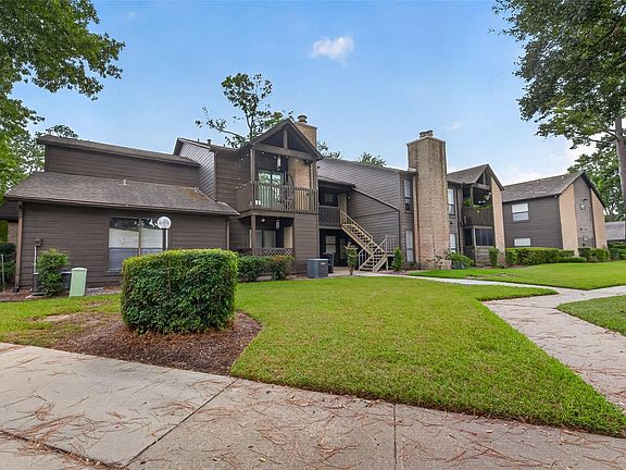 5th image of 12755 Mill Ridge Dr APT 108