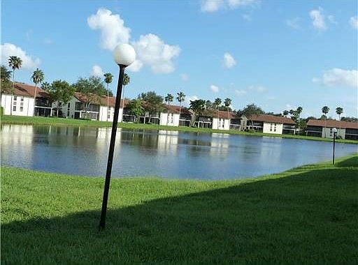 Home For Sale In Palm Chase Lakes