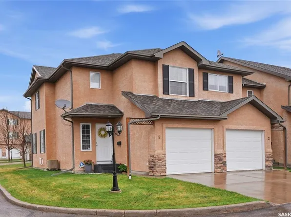 UNIT 1-118 Pawlychenko LANE, Saskatoon, SK S7V 1K1