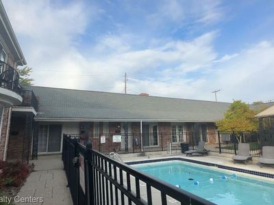 2354 W Forteen Mile Rd #4, Royal Oak, MI, 48073