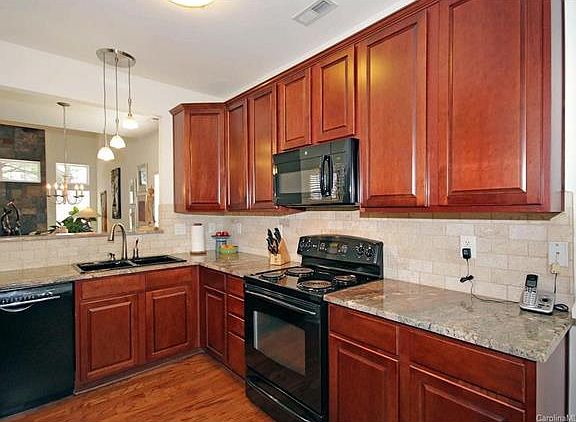 5th image of 149 Cypress Landing Dr #93