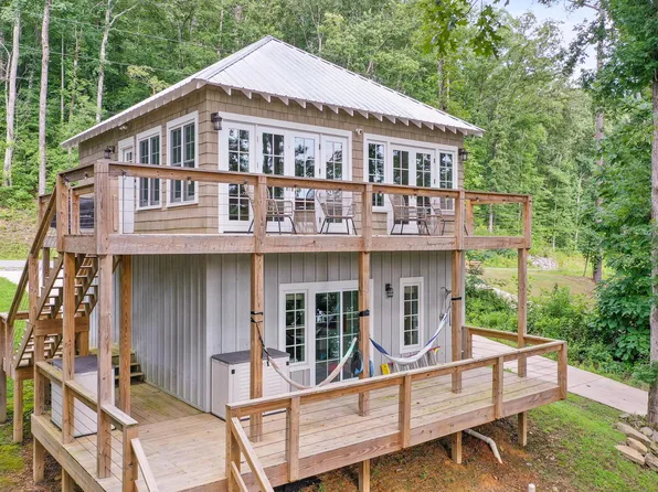 1019 Lake Dr, Logan, AL 35098