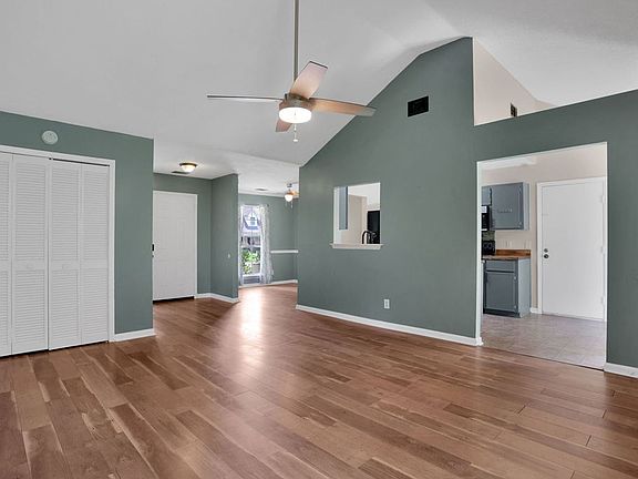 4th image of 520 Rice Gate Dr
