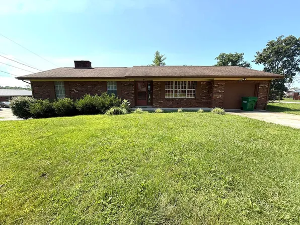 5736 Swanson Dr, Ashland, KY 41102