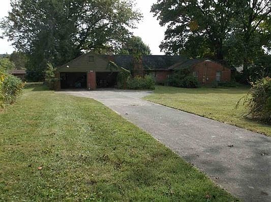 2nd image of 1831 Morningside Dr