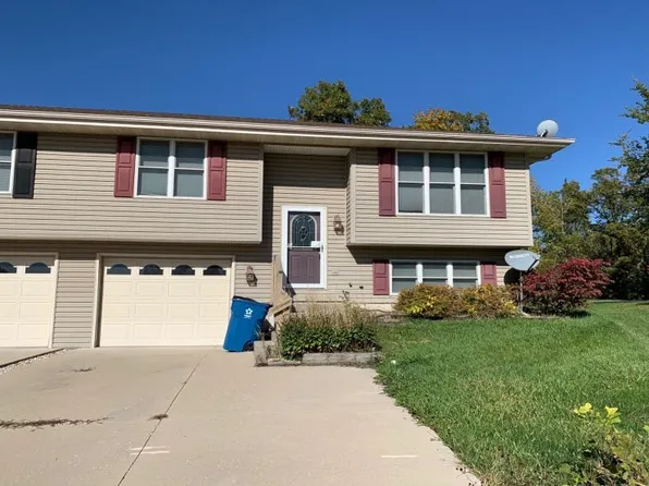 114 Woodview Ln, Marseilles, IL 61341