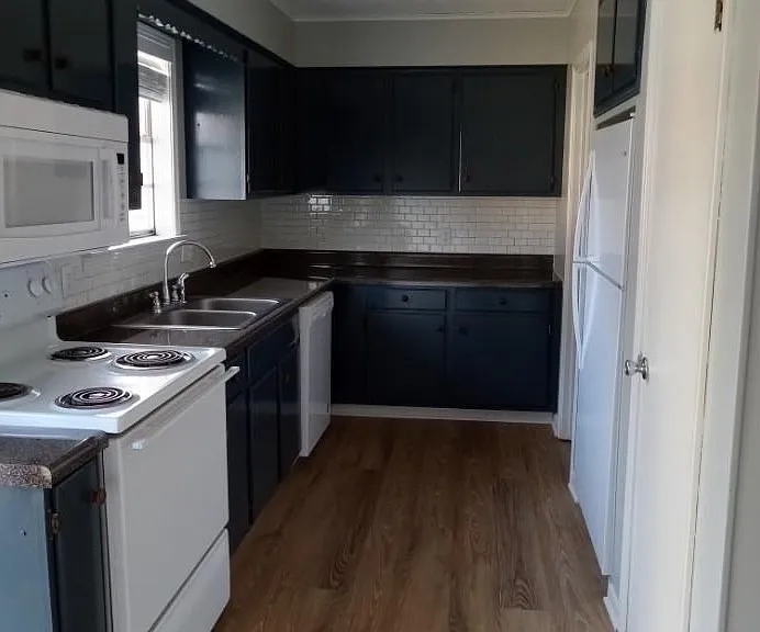 299 Medical Dr #3 — Photo 6