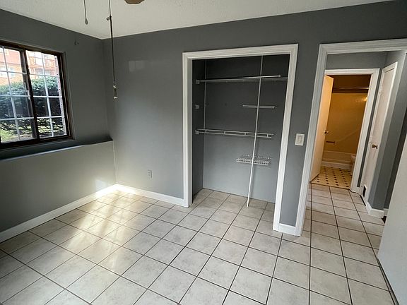 4th image of 29 Old Hackett Hill Rd APT 1D