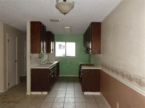 5th image of 106 Hillcreek Dr