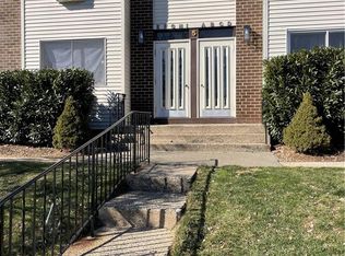5 Blue Hill Commons Dr UNIT E, Orangeburg, NY 10962