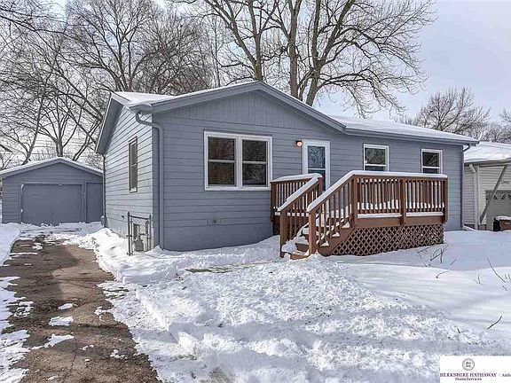 3rd image of 1103 W 16th Ave