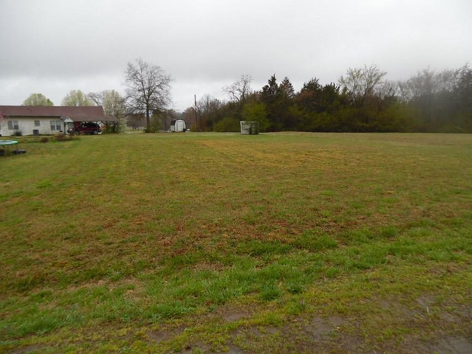 2nd image of W 5th St