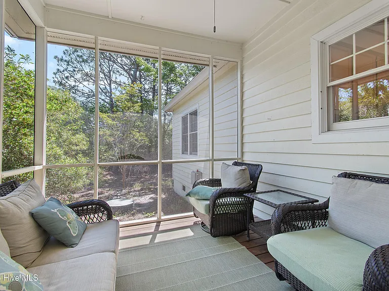 4148 Carlyle Pl SE — Photo 22