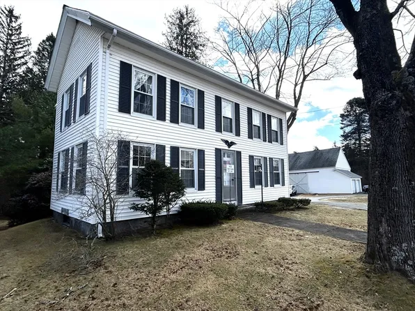 1386 Pleasant St, Athol, MA 01331