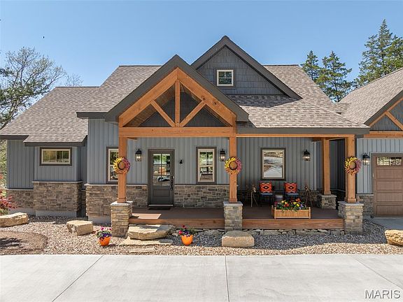 4th image of 2747 Tyrolean Way Dr