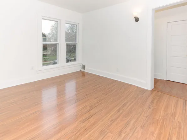 2706 Kingman Blvd #3, Des Moines, IA 50311