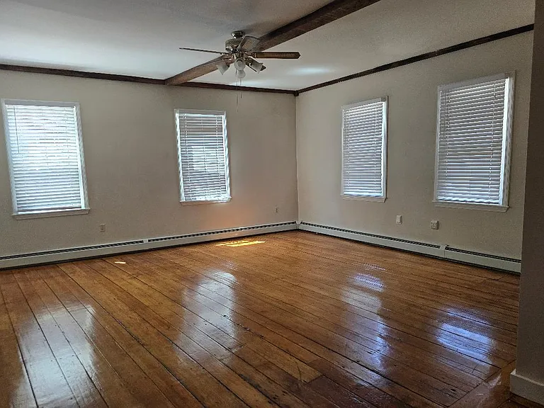 73 Middle St #1 — Photo 7