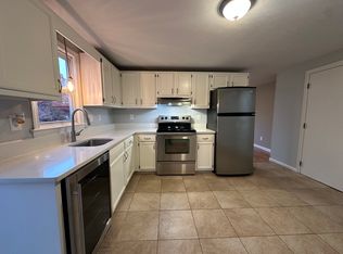 9 Wellington Pl #2, Brockton, MA 02302